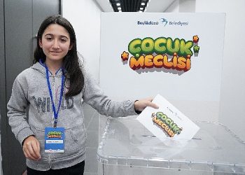 Beylikdüzü çocuk meclisi yeni liderini seçti