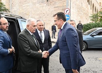 Binali Yıldırım nevşehir belediyesi’ni ziyaret etti