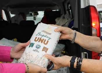 Buğday unları ve ayçiçek yağları sofralara ulaşıyor