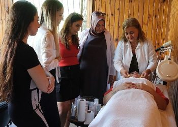 Çukurova’da cilt bakım kursu