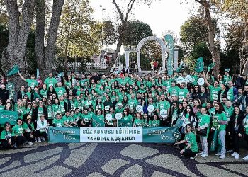 Darüşşafaka Koşucuları Eğitim İçin Bir Sefer Daha Kıtaları Aştı