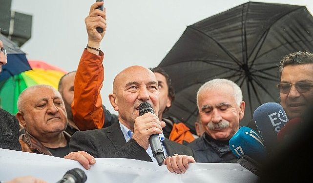 Demokrasi Yürüyüşü’nde “Hak, hukuk, adalet” daveti