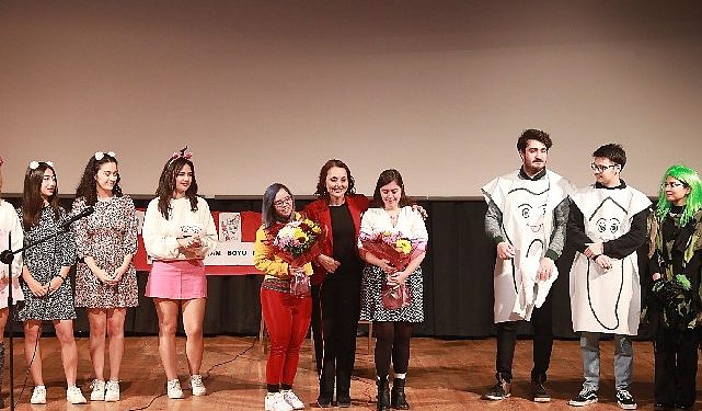 Deü, diş sıhhatinin kıymetini oyun ile anlattı