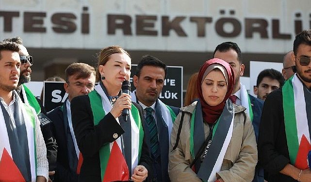 Deü filistinli öğrencilerine ruhsal dayanak verecek