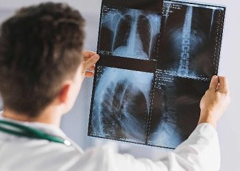 “Dr. Türktemiz; İyonlaştırıcı Radyasyonun Olumsuz Tesirlerini Azaltmak Mümkün”