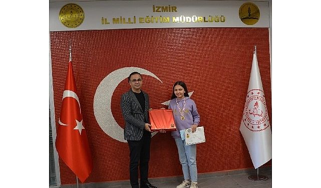 Dünya Şampiyonumuz Zümra Cihan Vilayet Ulusal Eğitim Müdürü Dr. Ömer Yahşi’yi Ziyaret Etti
