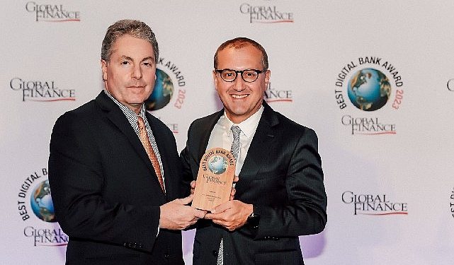 Dünyanın En Yeterli Taşınabilir Bankacılık Uygulaması “İşCep”