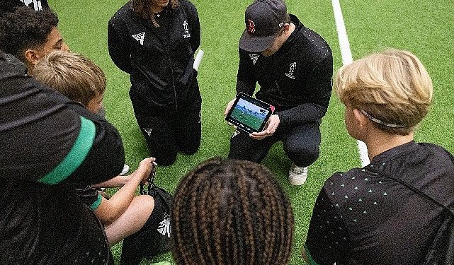 EA SPORTS FC FUTURES, UEFA ile fiyatsız dijital idman muahedesi yaptı