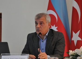 Ege’de “Azerbaycan’ın Karabağ Bölgesindeki Tarihi Alban Yapıları” paneli düzenlendi