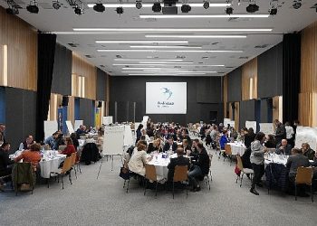 Etrafa karşı duyarlılıklarımızın artması lazım