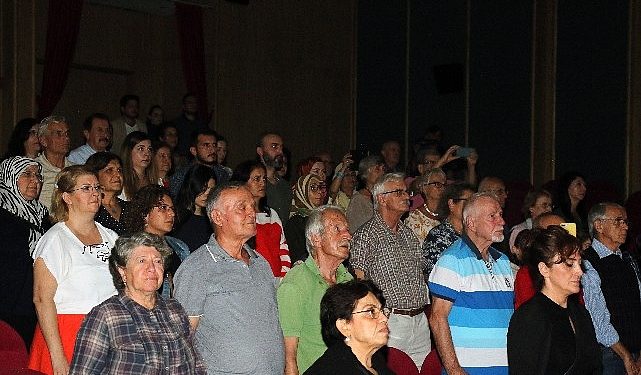 Faal Yaşlılar Ulusal Çaba vaktinde