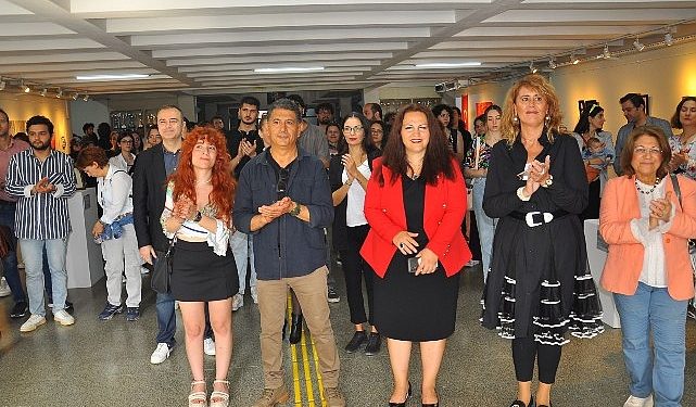 “Genç Sanatkarlar Sergisi” sanatseverlerle buluştu