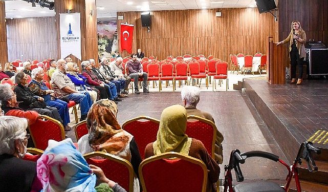 Huzurevi sakinlerine diyabet eğitimi