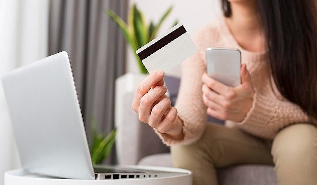 İndirimli alışveriş döneminde ferdî datalarımız inançta mi?