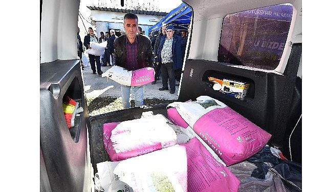 İzmir’in tarım ıslahatı yem takviyeleriyle büyüyor  3 yılda 45 bin ton yem bitkisi tohumu 