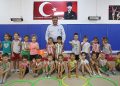 Karşıyaka Belediyesi sportif yetenek ölçüm testini okullara taşıyor