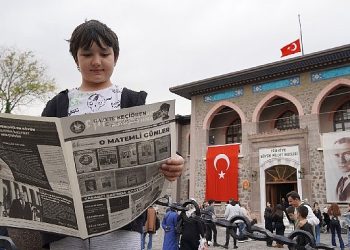 Keçiören Belediyesi’nden Atatürk’ü Ölümsüzleştiren Özel Gazete Baskısı