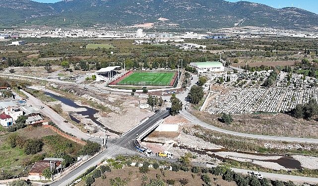 Kemalpaşa’nın 60 yıllık taşıt köprüsü afetlere karşı yenilendi