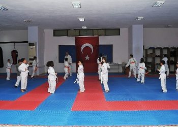 Kemer Belediyesi Karateciler nesil atladı