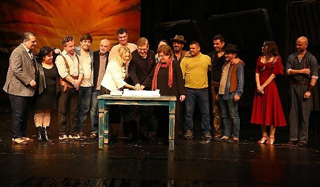 Kentin Tiyatrosu 26 Yaşında