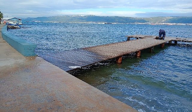 Kocaeli Büyükşehir’den soğuk ve yağışlı havada 7/24 mesai