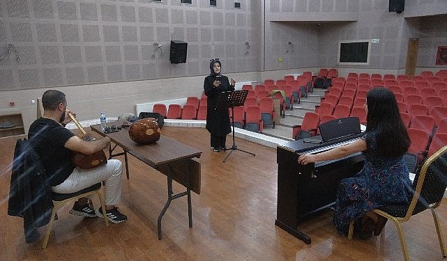 Konservatuvar korist seçmelerine ağır ilgi