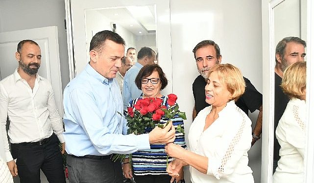 Lider Abdullah Özyiğit, vatandaşların konutuna konuk oldu