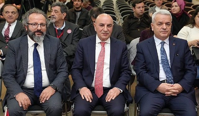 Lider Altınok 8 kent araştırmaları kongresi’ne katıldı