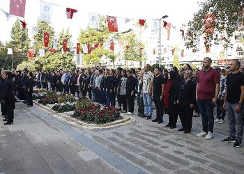 Lider Böcek, Ata’yı andı 