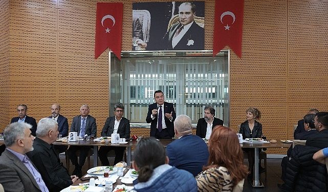 Lider Böcek ‘den hemşeri derneklerine teşekkür  Lider Böcek: ‘İşimiz çok, yolumuz uzun’