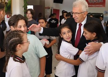 Lider Eriş’ten “Öğretmenler Günü” bildirisi