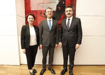 Lider Kırgöz’den Genel Lider Özgür Özel’e ziyaret