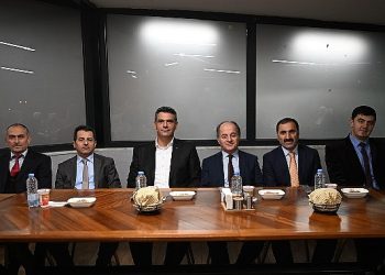 Lider kocaman, “bir öğretmen bir jenerasyon demektir”