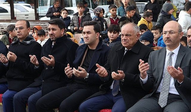 Lider Öztürk filistin için düzenlenen kermese takviye verdi