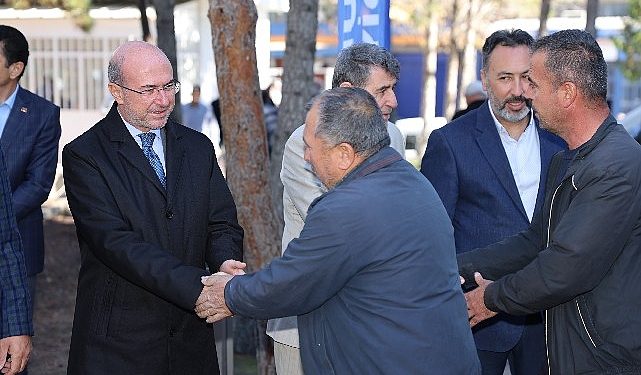 Lider Pekyatırmacı anadolu teknik sanayi camii’nde vatandaşlarla buluştu