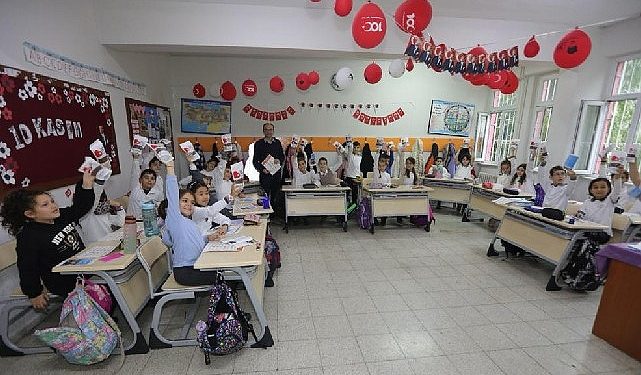 Lider Sandal “Bayraklı’nın çocukları hayvan sevgisiyle büyüyor”