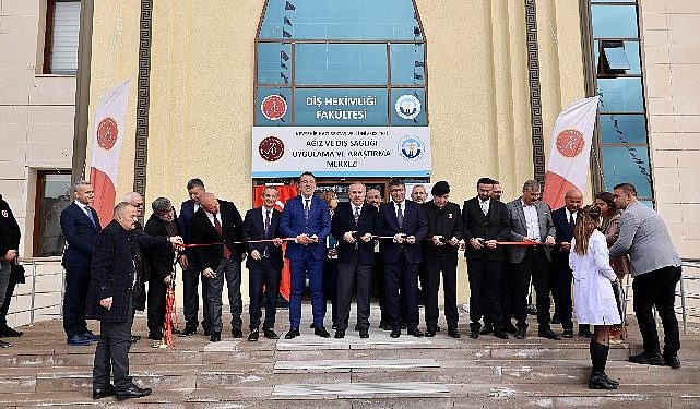 Lider Savran, ağız ve diş sıhhati uygulama ve araştırma merkezi açılışına katıldı