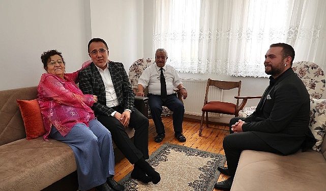 Lider Savran, halkımızın dayanağı bize güç veriyor