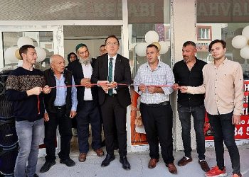 Lider Savran işyeri açılışlarına katıldı