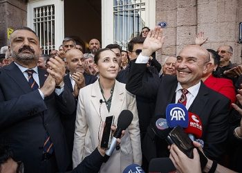 Lider Soyer’e takviye çığ üzere büyüyor