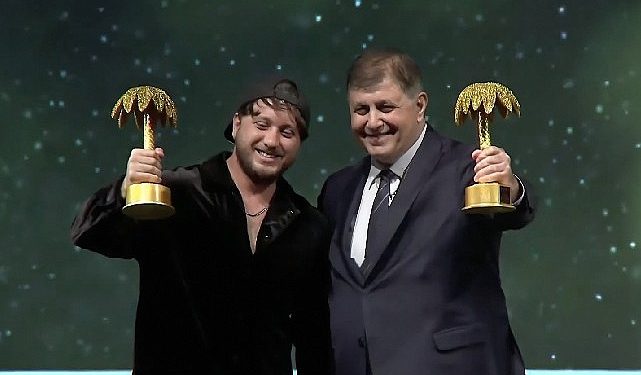 Lider Tugay’a bir ödül daha!