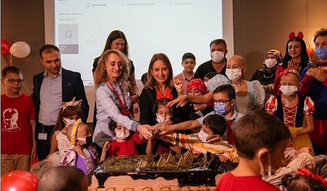 Lösemiyi Yenen Minik Kahramanlar Bir Ortadaydı