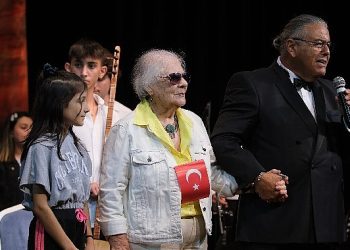 Narlıdere’de, cumhuriyet’imizin 100.yılı