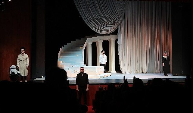 Ne hayatta ne tiyatroda istediği yeri bulamamış bir bayanın öyküsü “Ben Medea Değilim”