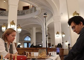 Satrancın ustaları ataklarını Cumhuriyetin 100. yılı için yapıyor 