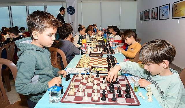 Satranç’ta birinci atılım Lider Selvitopu’ndan