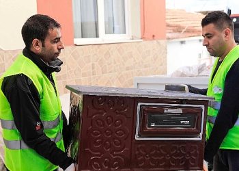 Seferihisarlılar soğuk kış günlerinde yalnız değil