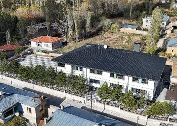 Selçuklu Belediyesi’nin ilçeye kazandırdığı Sızma Alparslan ilkokulu açılıyor