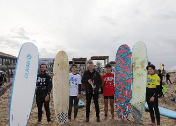 Şile Kıyılarında Sörf Tahtaları Karadeniz’le Buluştu