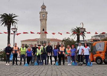Sokaklardan günde 20 tona yakın atık toplanıyor